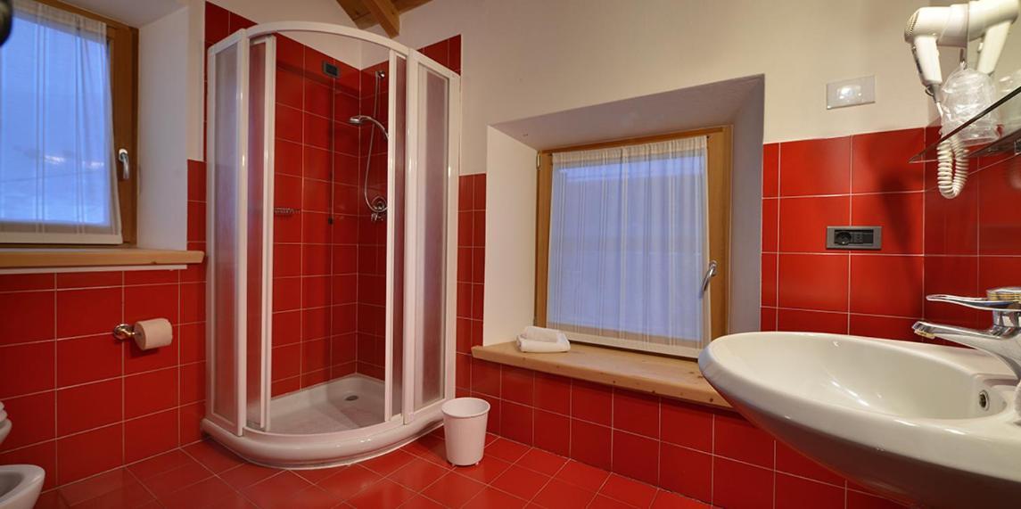 Cronox Mini Apartments Livigno Eksteriør billede